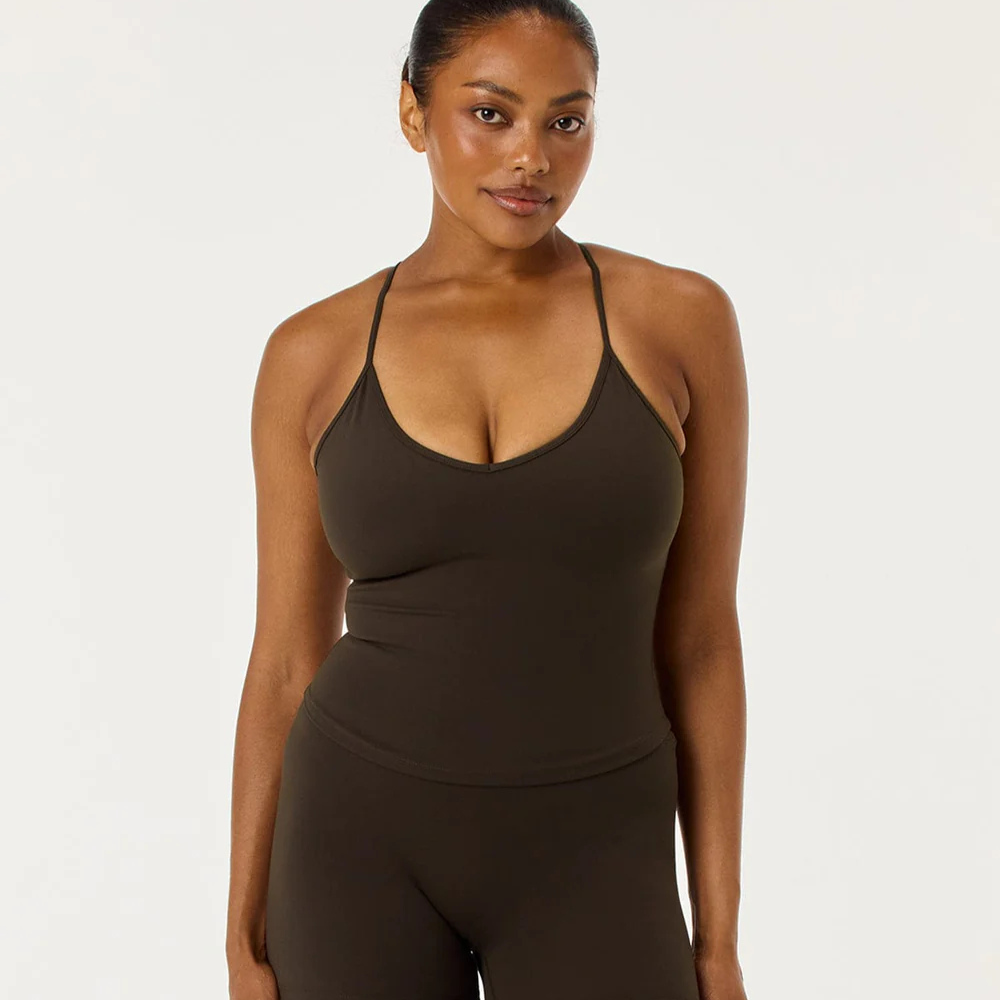 Freedome Top : Structure & équilibre la silhouette